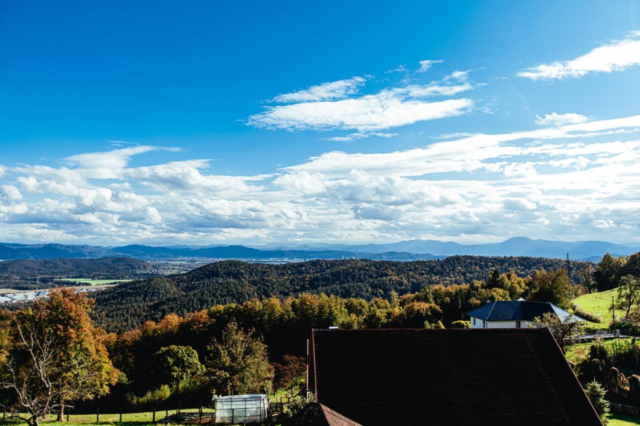 Sunny Oak Estate Daire Mengeš Dış mekan fotoğraf